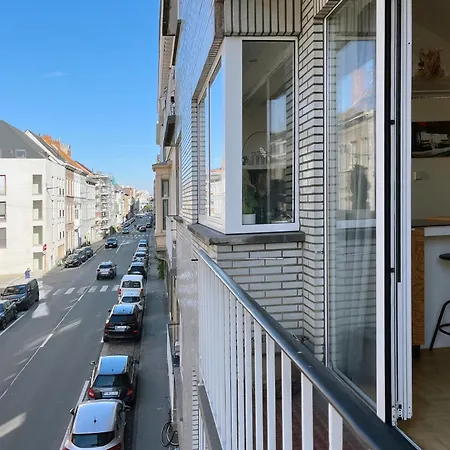 Trendy & Sunny Apartment In Gent Exterior foto